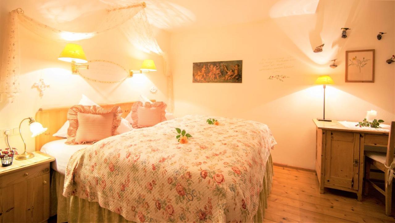 Hannas Alpengruss Apartment - Zimmer Зеефельд в Тироле Экстерьер фото