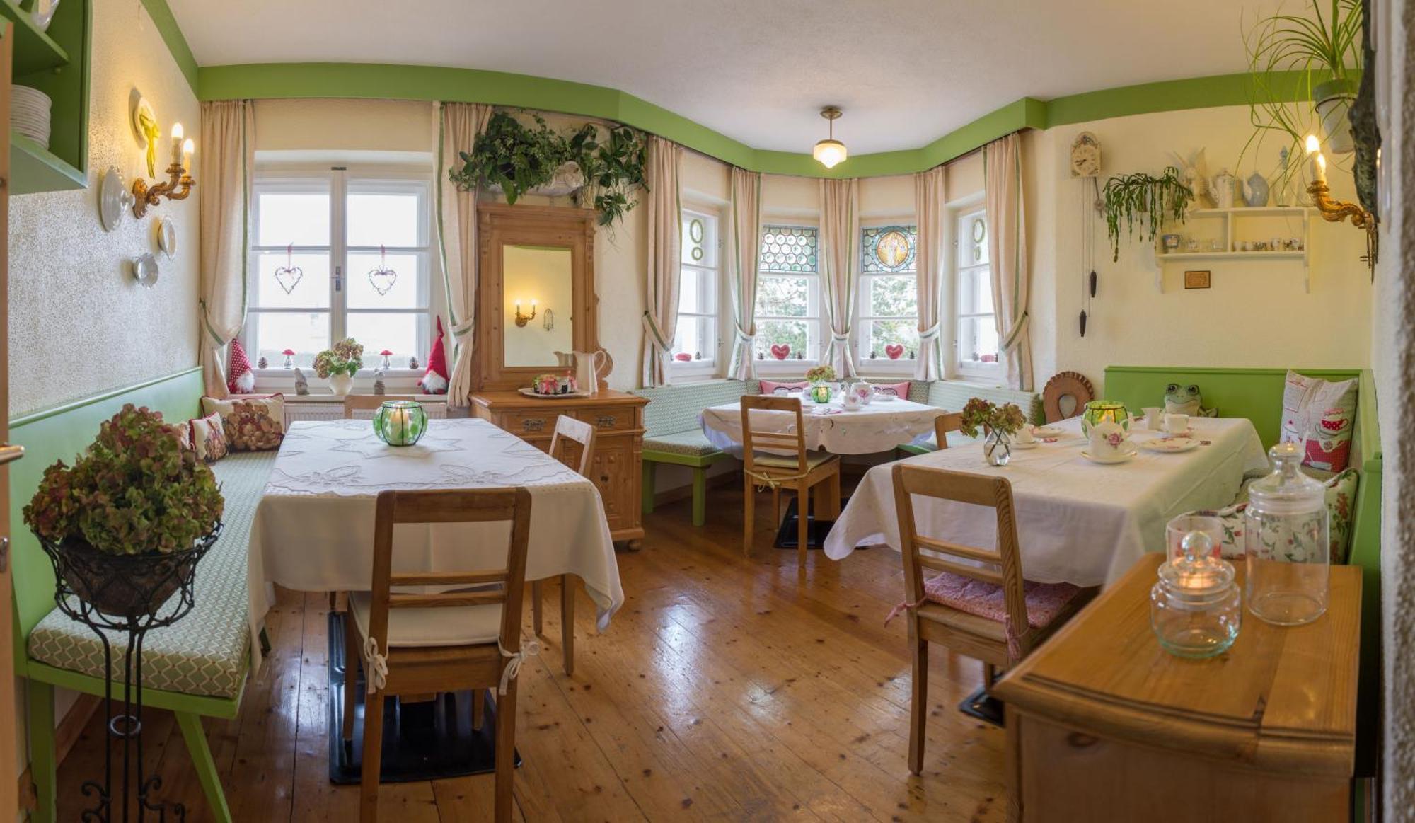 Hannas Alpengruss Apartment - Zimmer Зеефельд в Тироле Экстерьер фото